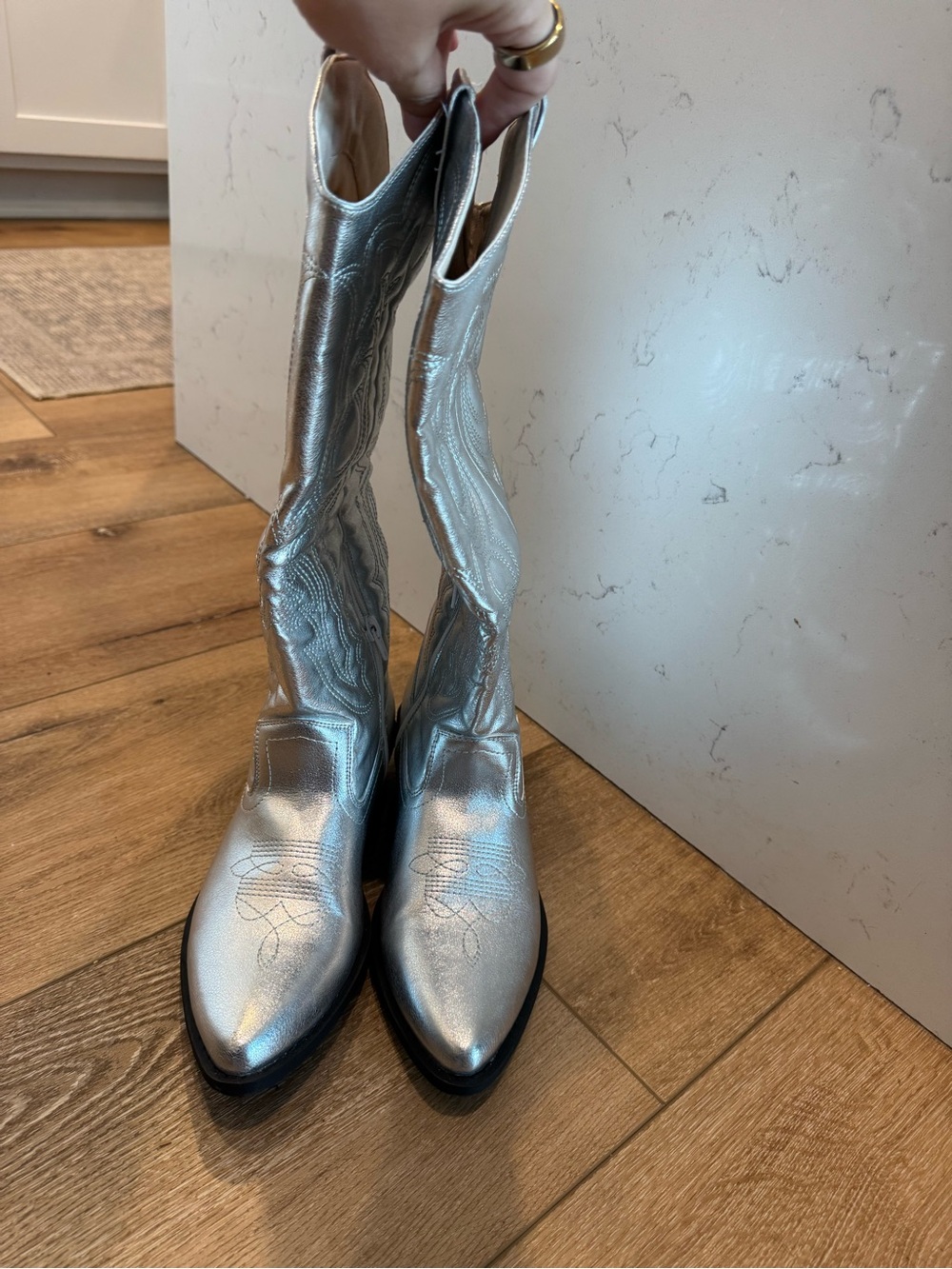 Journee Collection Chantry pointed-toe pull-on western boots size 8 - Picture 2 of 8